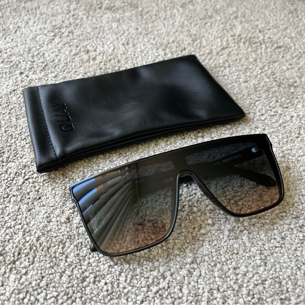 Quay Nightfall Sunglasses with Palm Green and Taupe Lens